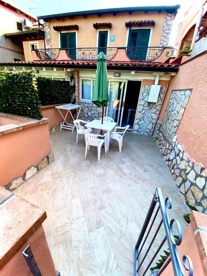 Case Vacanze Azzurra Marina di Camerota Extérieur photo
