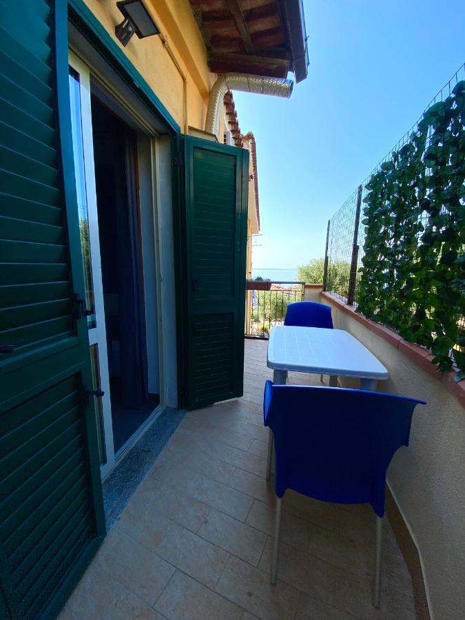 Case Vacanze Azzurra Marina di Camerota Extérieur photo